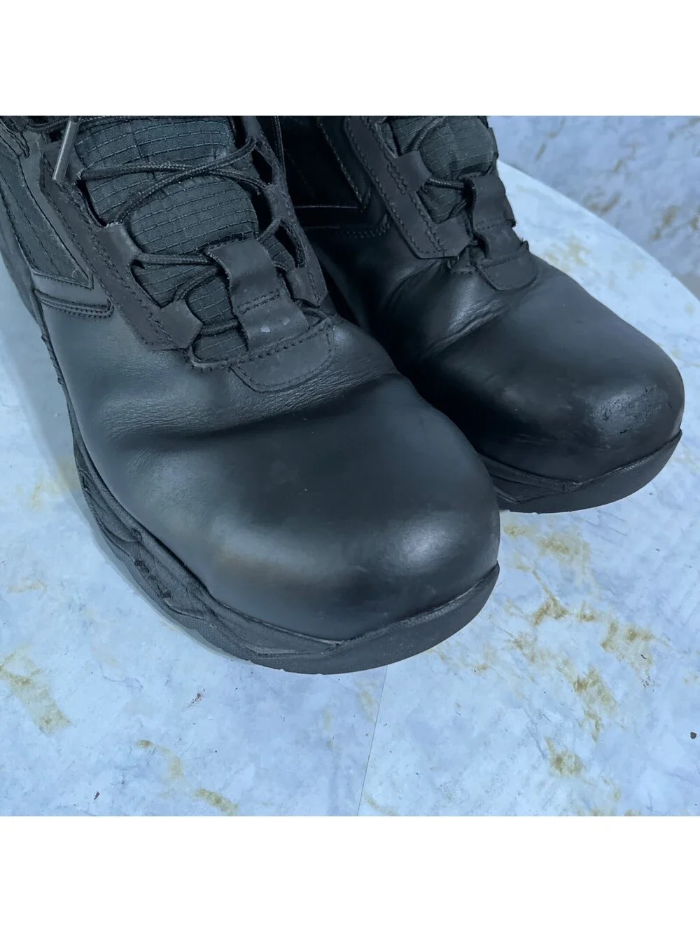 Under Armour wear toebox